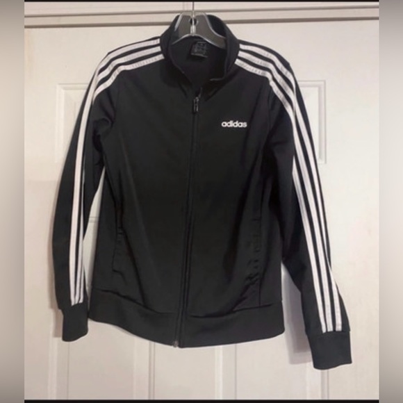 Adidas jacket is a unisex child’s size Small. - Picture 5 of 7